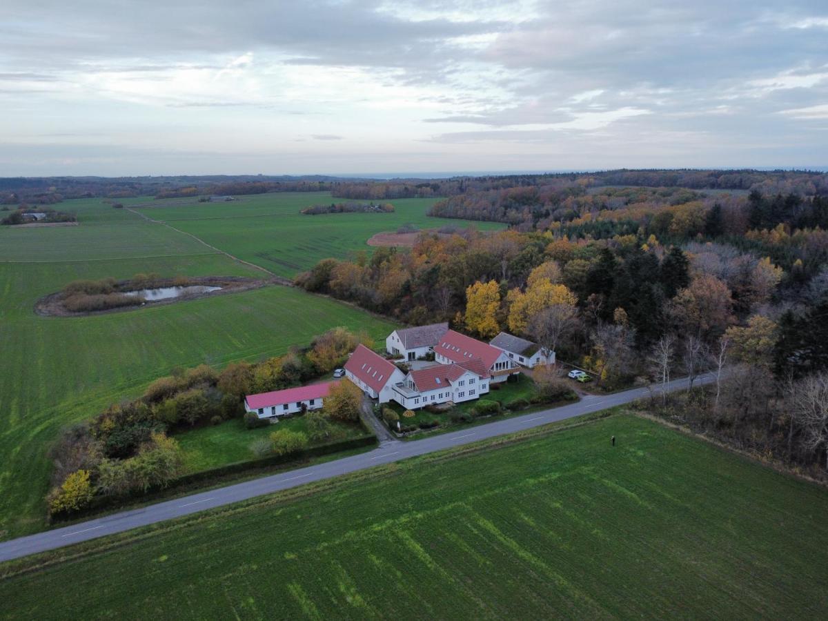 Feriestedet Skovly Klemensker Exterior photo